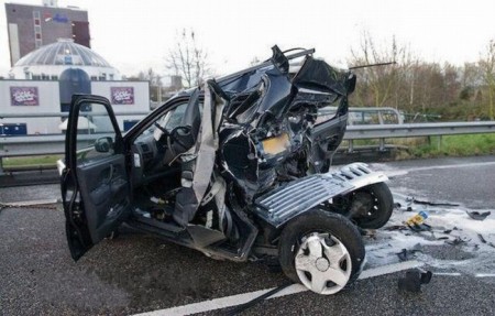 Авария Hummer врезался в Suzuki
